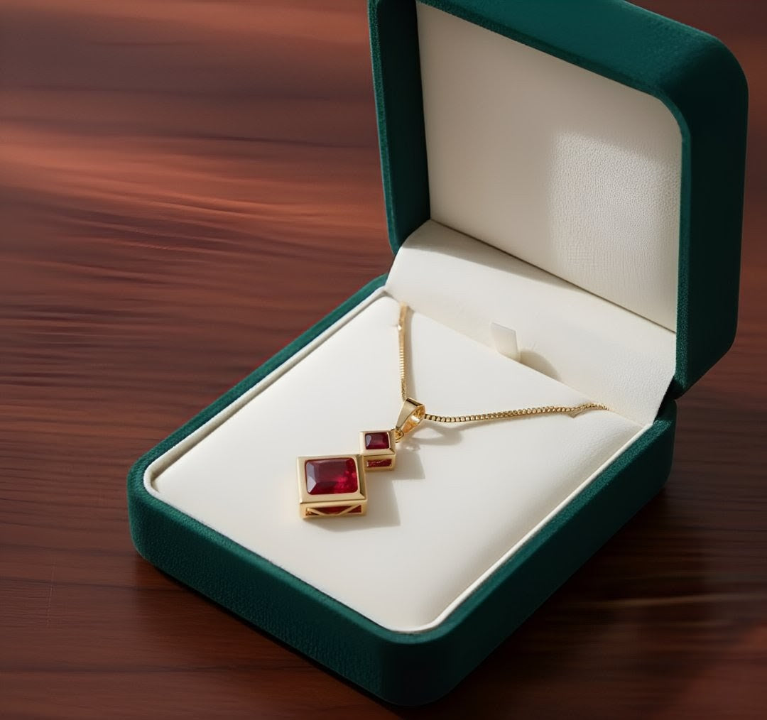 Red Luxe Crystal Square Pendant Zircon Locket