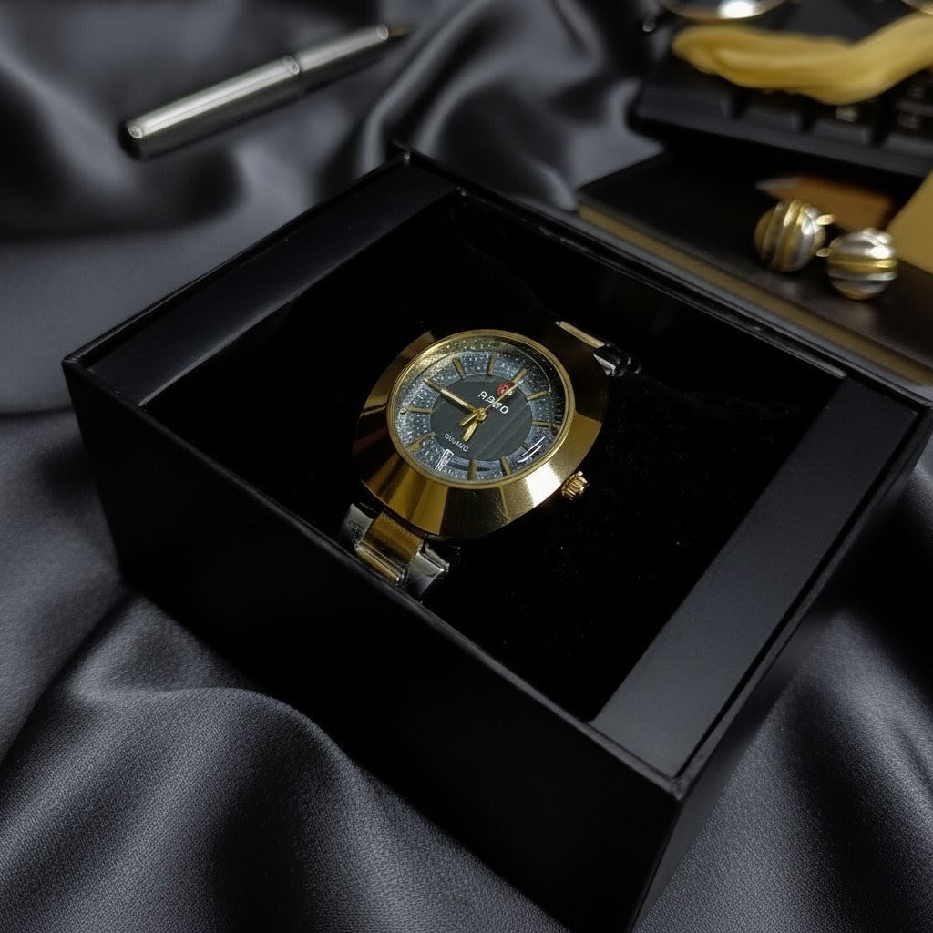 Rado DiaStar Gold Quartz Watch – Classic Black Dial with Stainless Steel Chain