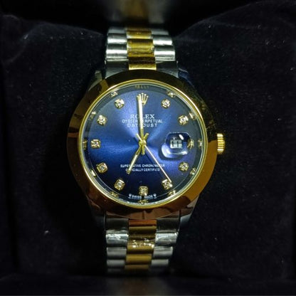 Detailed dial of Rolex Oyster Perpetual with luminous markers